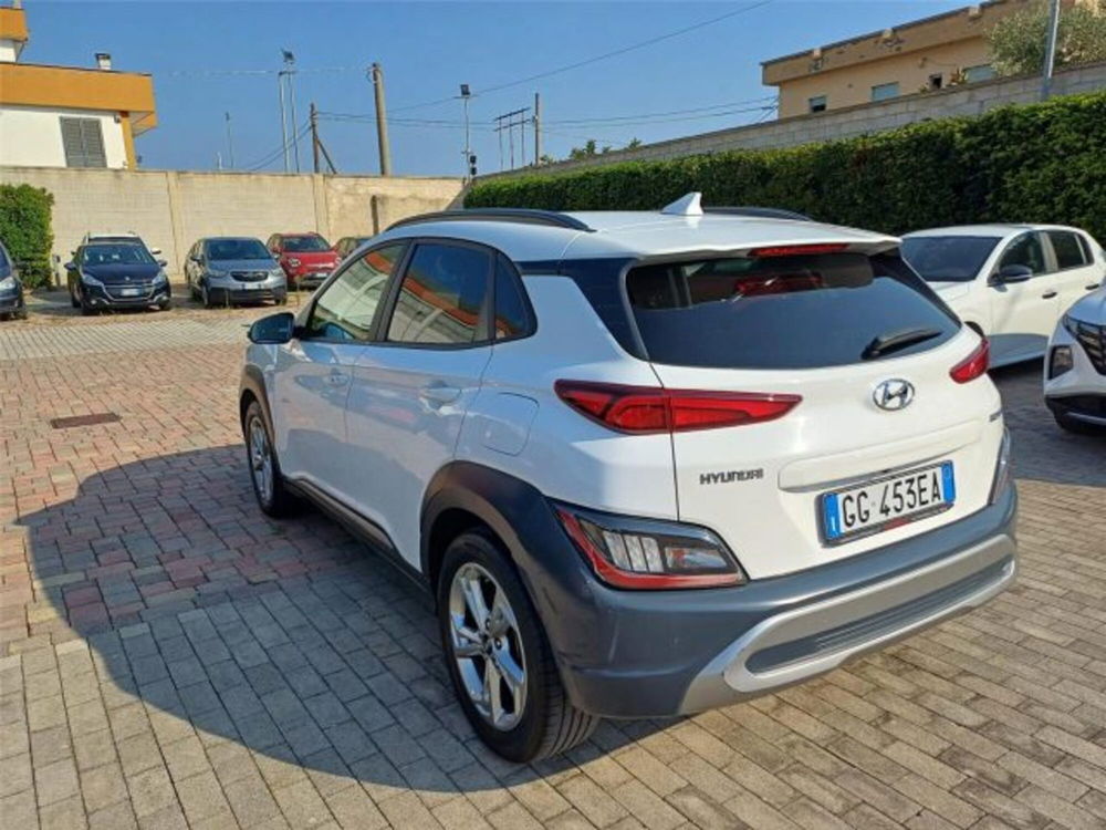 Hyundai Kona usata a Bari (3)