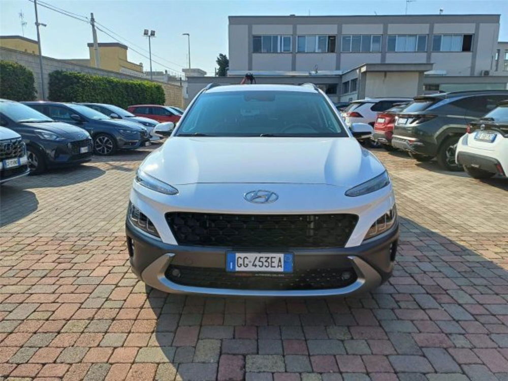 Hyundai Kona usata a Bari (5)