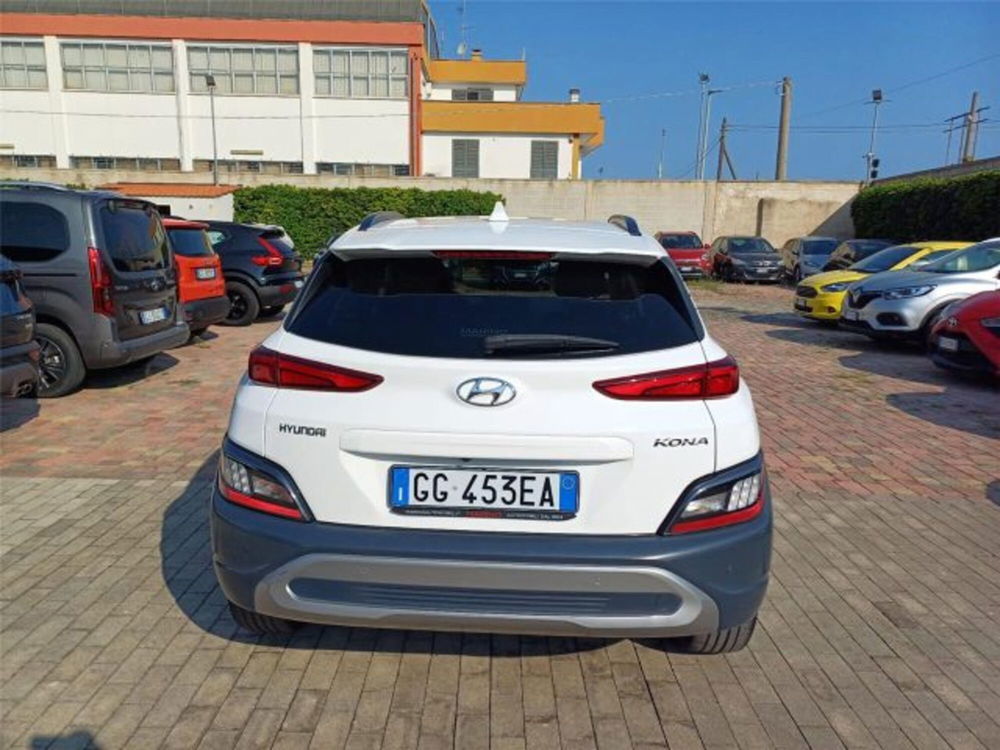 Hyundai Kona usata a Bari (6)