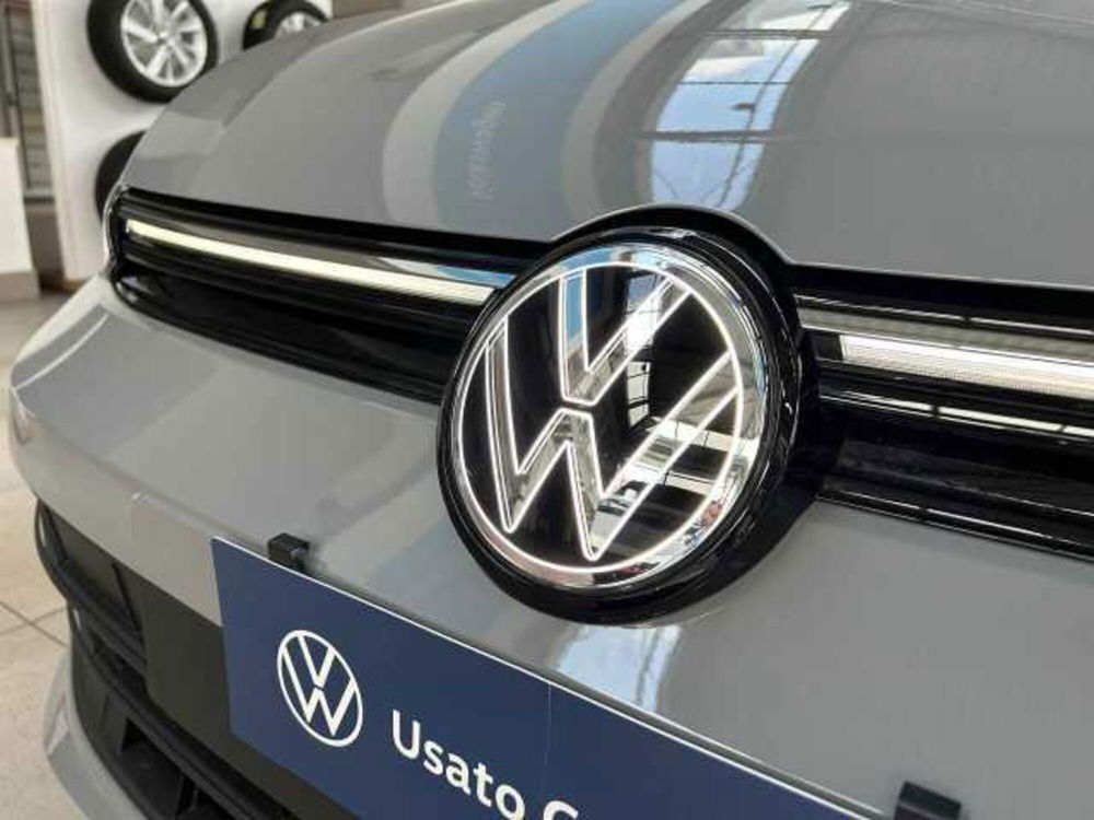 Volkswagen Golf Variant nuova a Avellino (5)