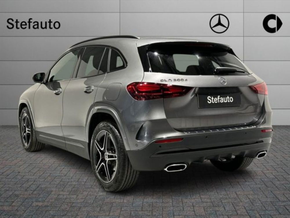 Mercedes-Benz GLA SUV nuova a Bologna (5)