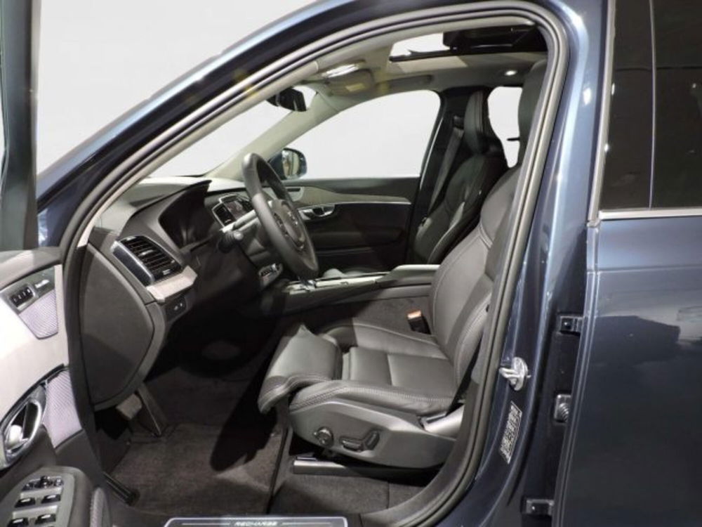 Volvo XC90 nuova a Firenze (9)