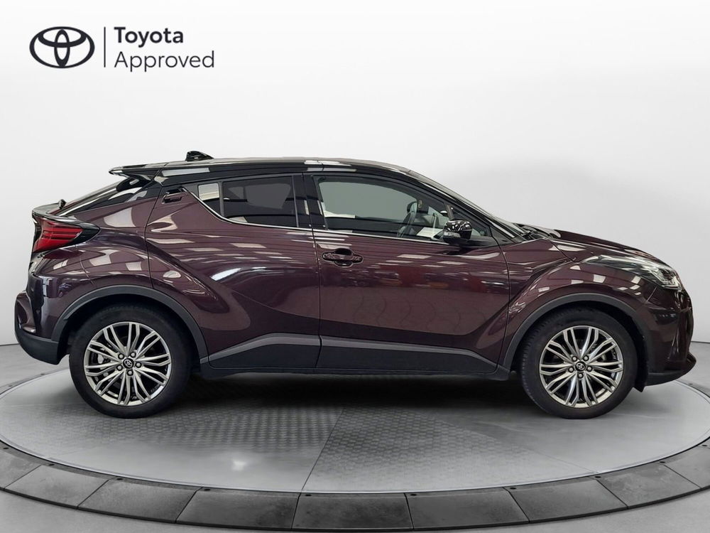 Toyota Toyota C-HR usata a Roma (15)