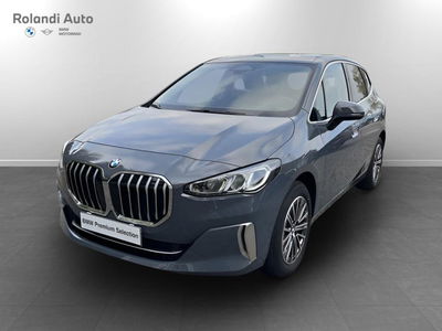 BMW Serie 2 Active Tourer 220i  mhev 48V Luxury auto del 2023 usata a Alessandria