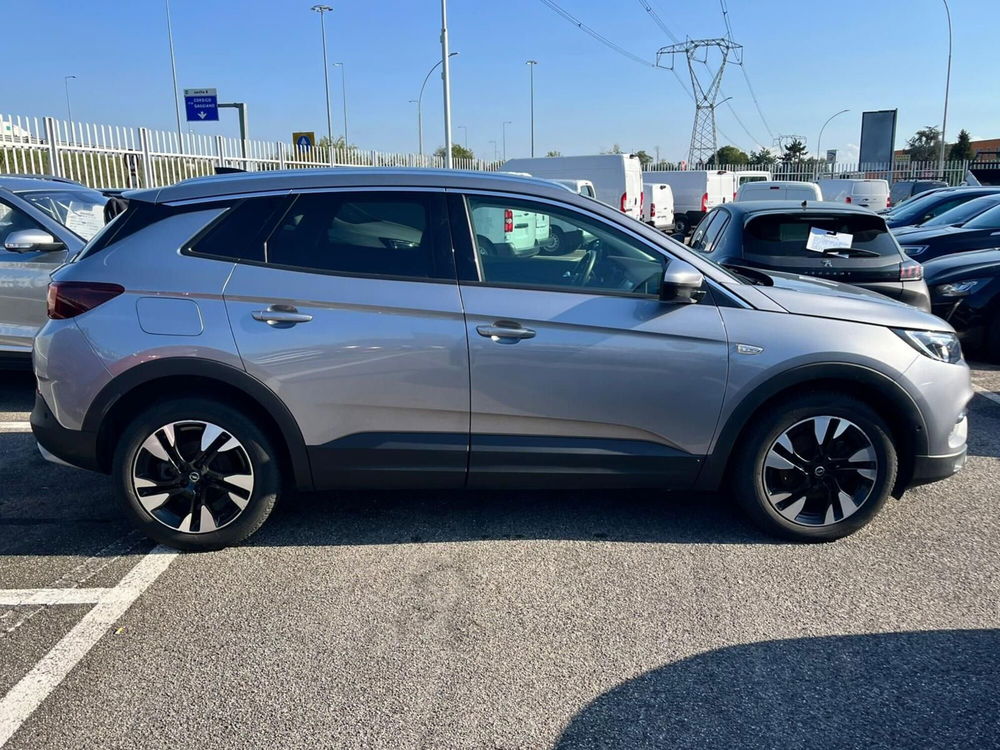 Opel Grandland X usata a Milano (5)