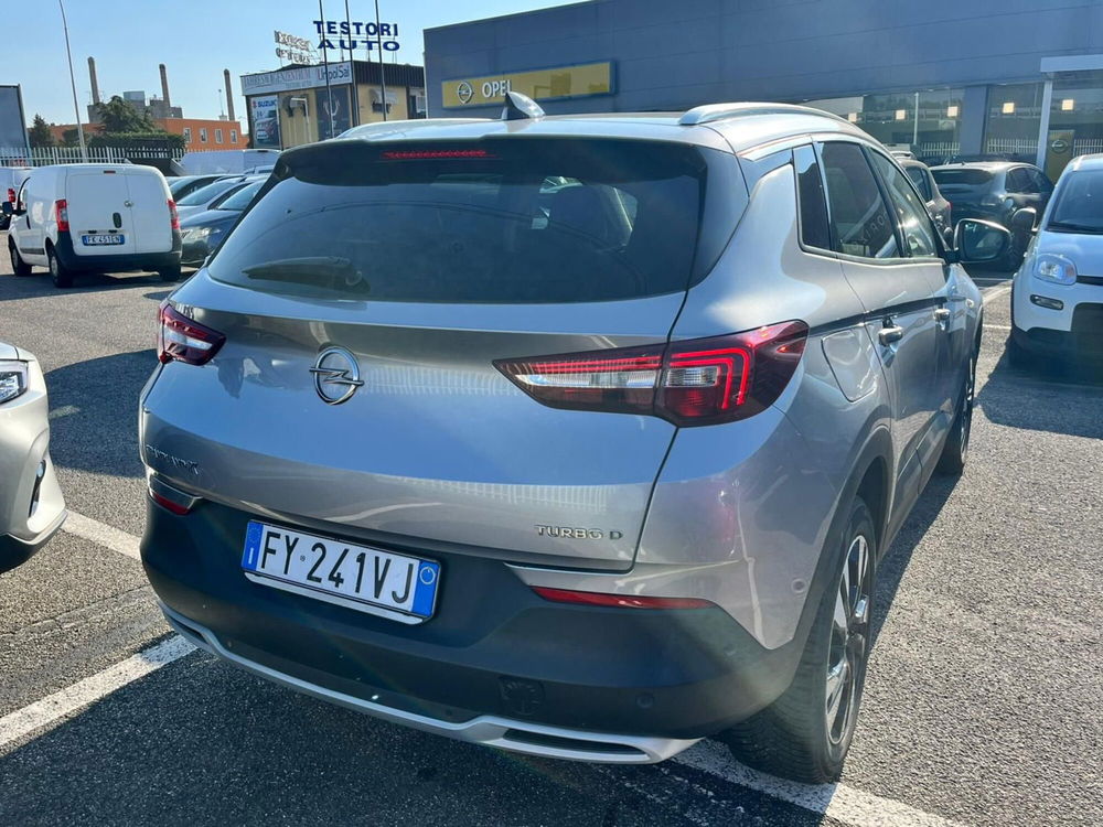 Opel Grandland X usata a Milano (8)