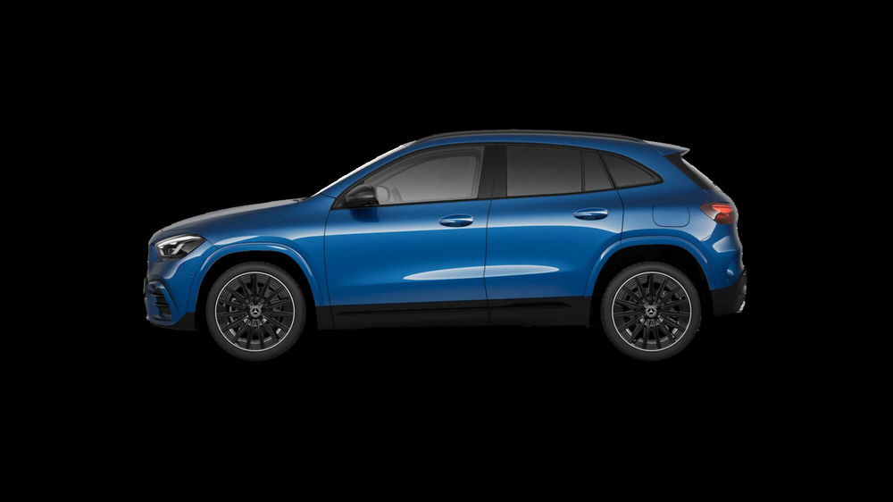 Mercedes-Benz GLA SUV nuova a Milano (2)