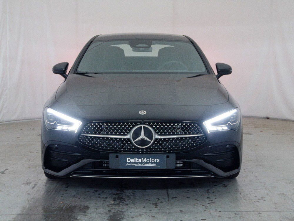 Mercedes-Benz CLA Shooting Brake nuova a Macerata (3)