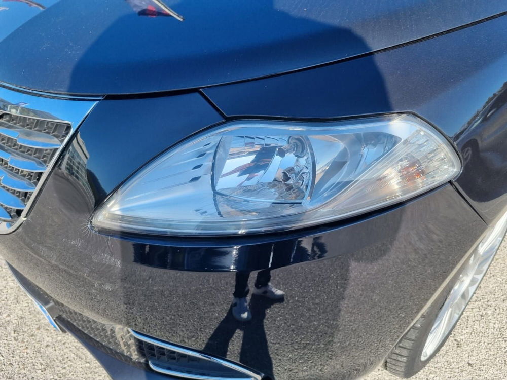 Lancia Ypsilon usata a Potenza (13)