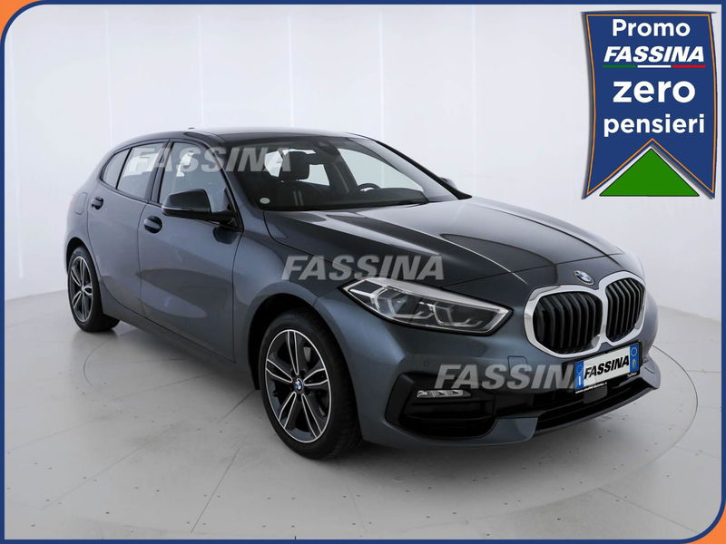 BMW Serie 1 118i 5p. Sport  del 2021 usata a Milano