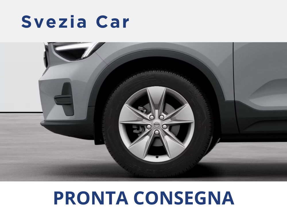 Volvo XC40 nuova a Milano (6)