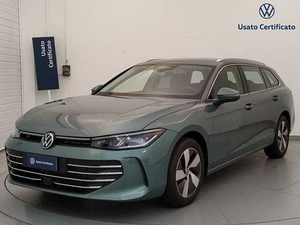 Volkswagen Passat nuova a Varese