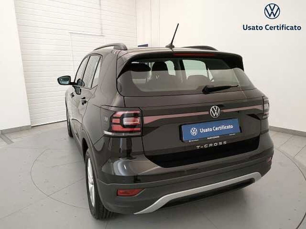 Volkswagen T-Cross usata a Varese (8)