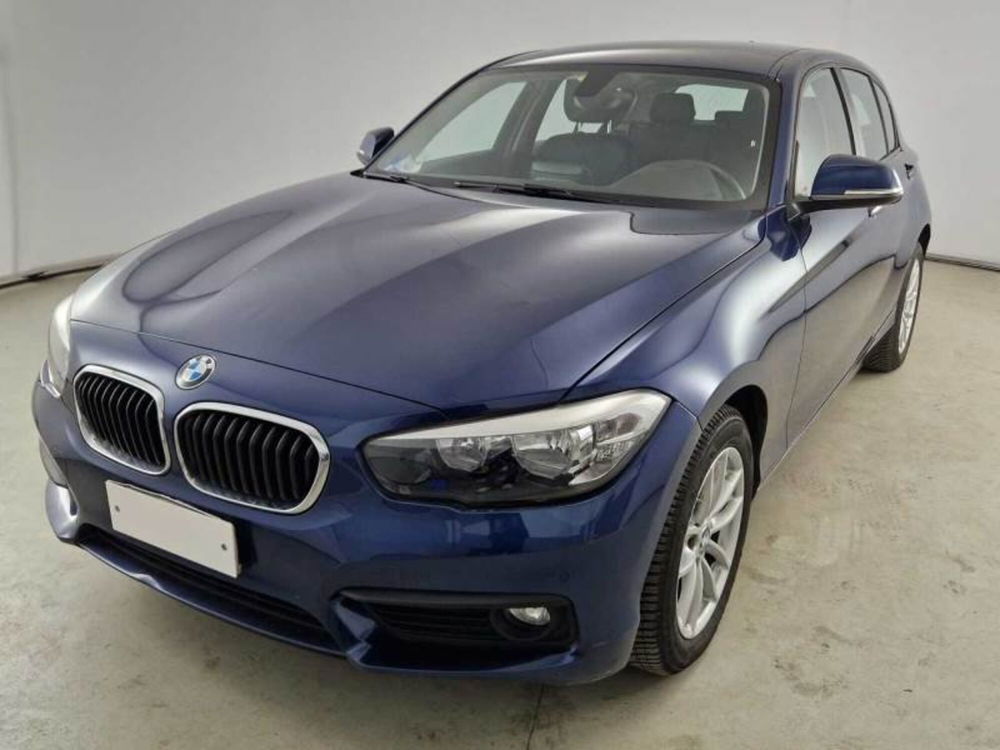 BMW Serie 1 5p. usata a Salerno