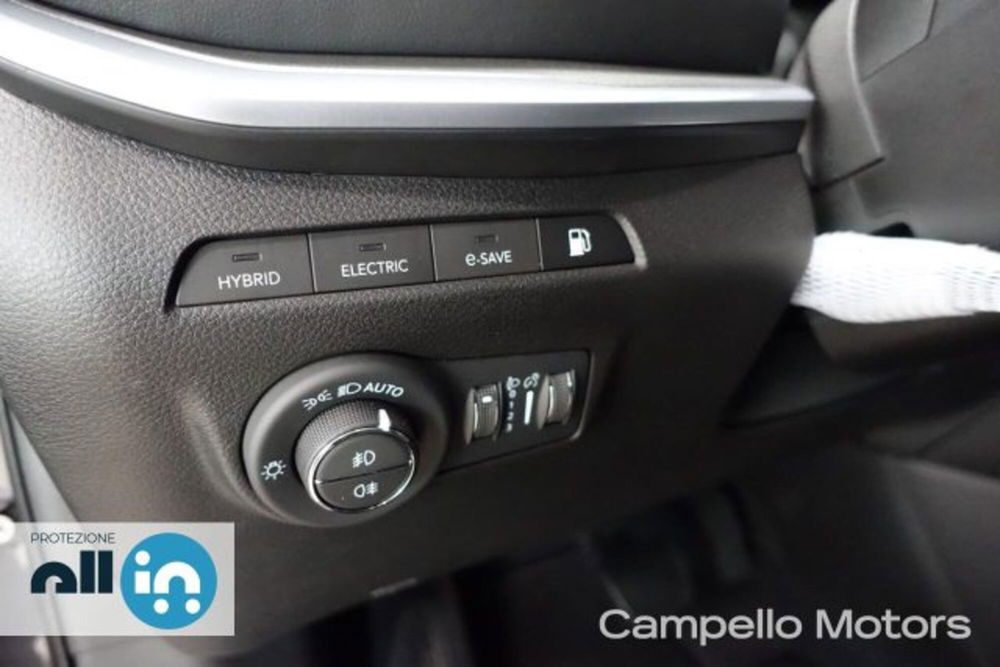 Jeep Compass nuova a Venezia (10)