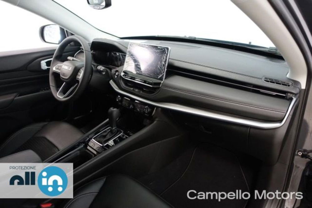 Jeep Compass nuova a Venezia (19)