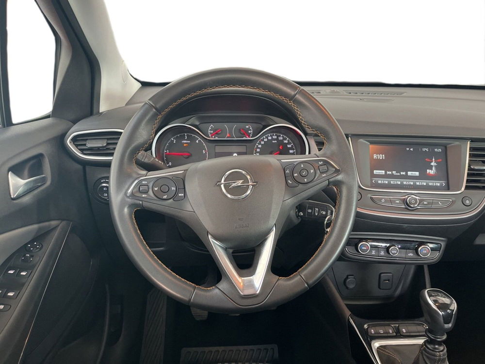 Opel Crossland X usata a Torino (12)