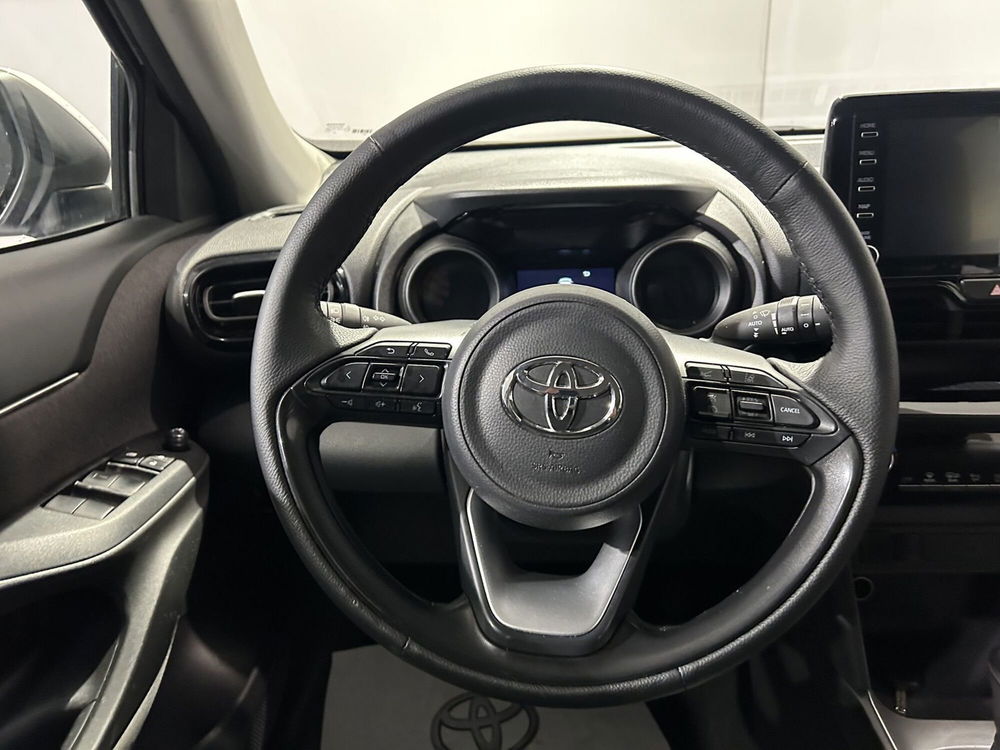 Toyota Yaris Cross usata a Milano (11)