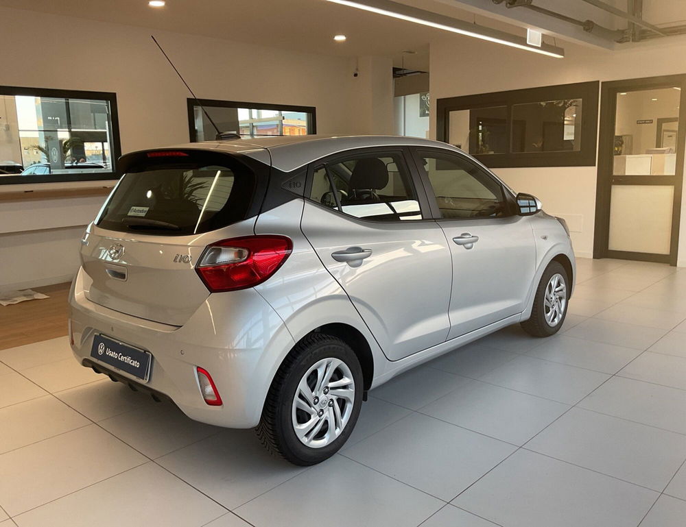 Hyundai i10 usata a Salerno (20)