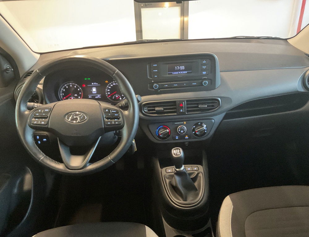 Hyundai i10 usata a Salerno (8)