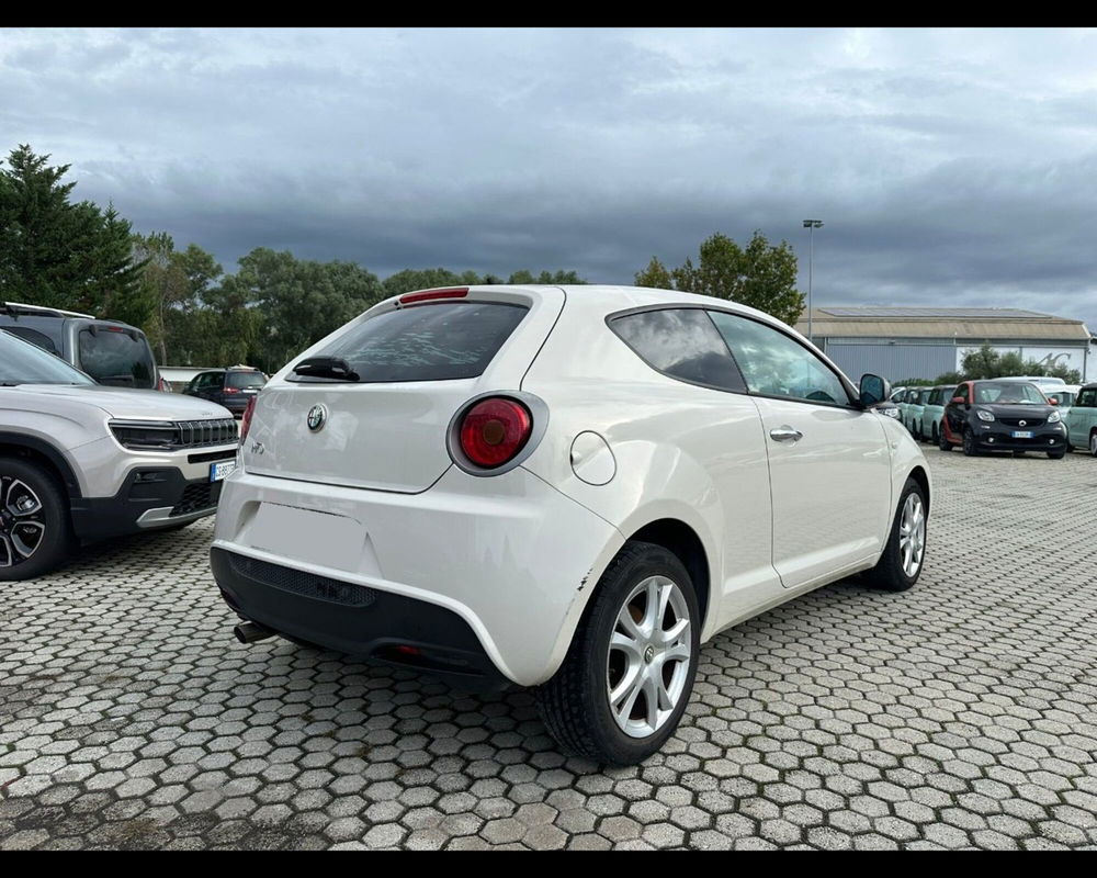 Alfa Romeo MiTo usata a Lucca (7)