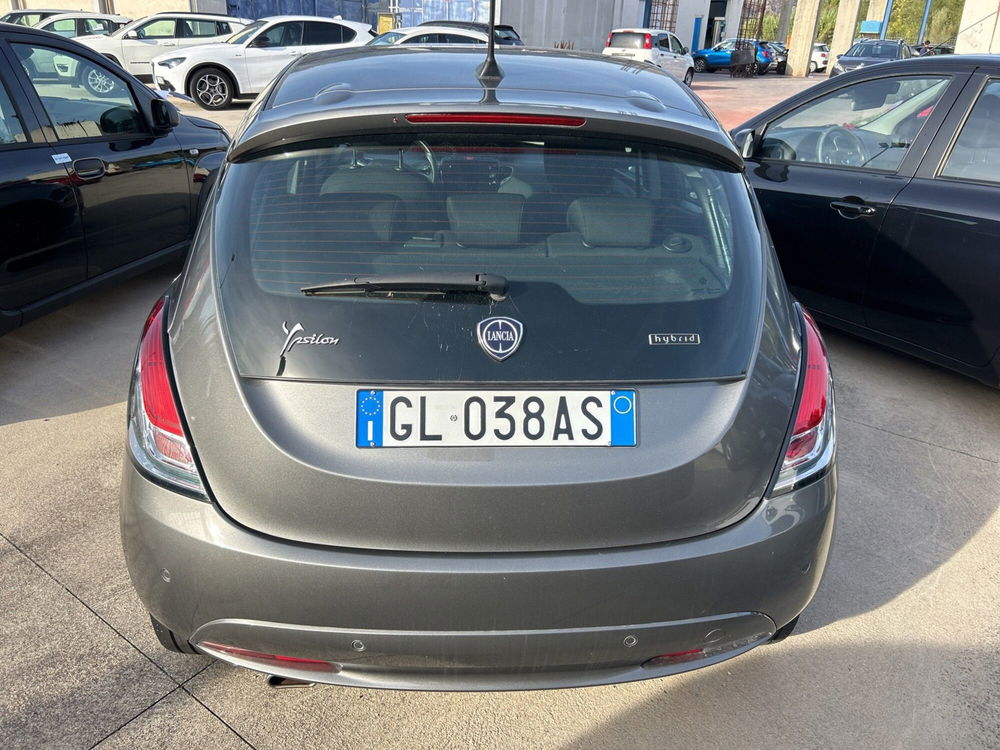 Lancia Ypsilon usata a Frosinone (13)