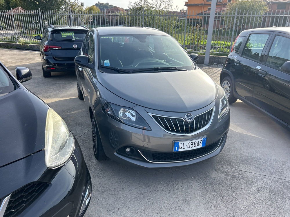 Lancia Ypsilon usata a Frosinone (8)