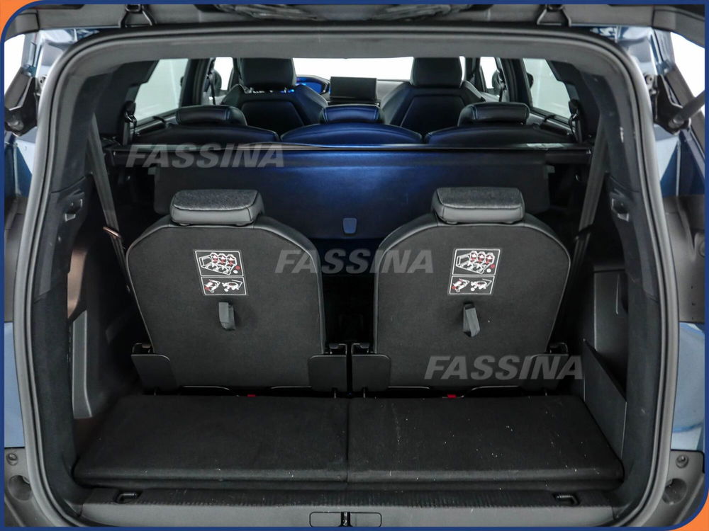 Peugeot 5008 usata a Milano (11)