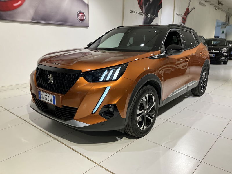 Peugeot 2008 BlueHDi 100 S&amp;S GT Line del 2020 usata a Fornovo di Taro