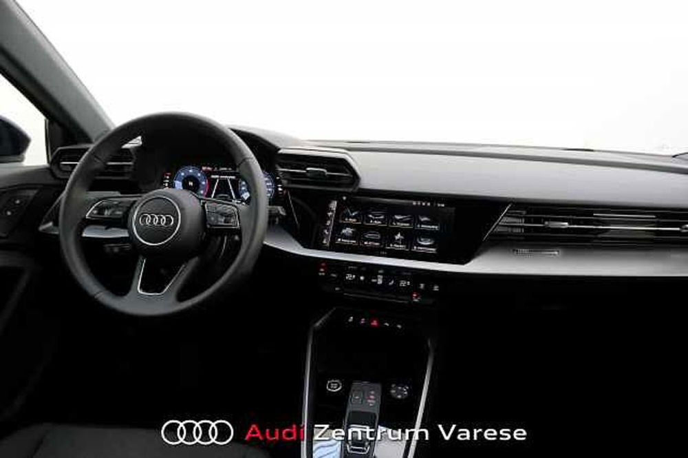 Audi A3 Sedan nuova a Varese (8)