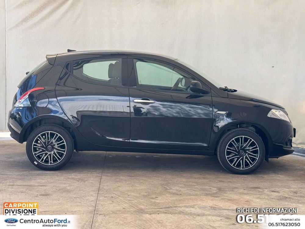 Lancia Ypsilon nuova a Roma (5)