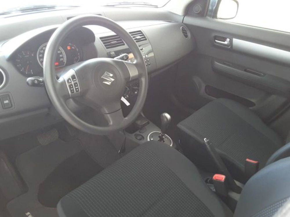 Suzuki Swift usata a Firenze (6)