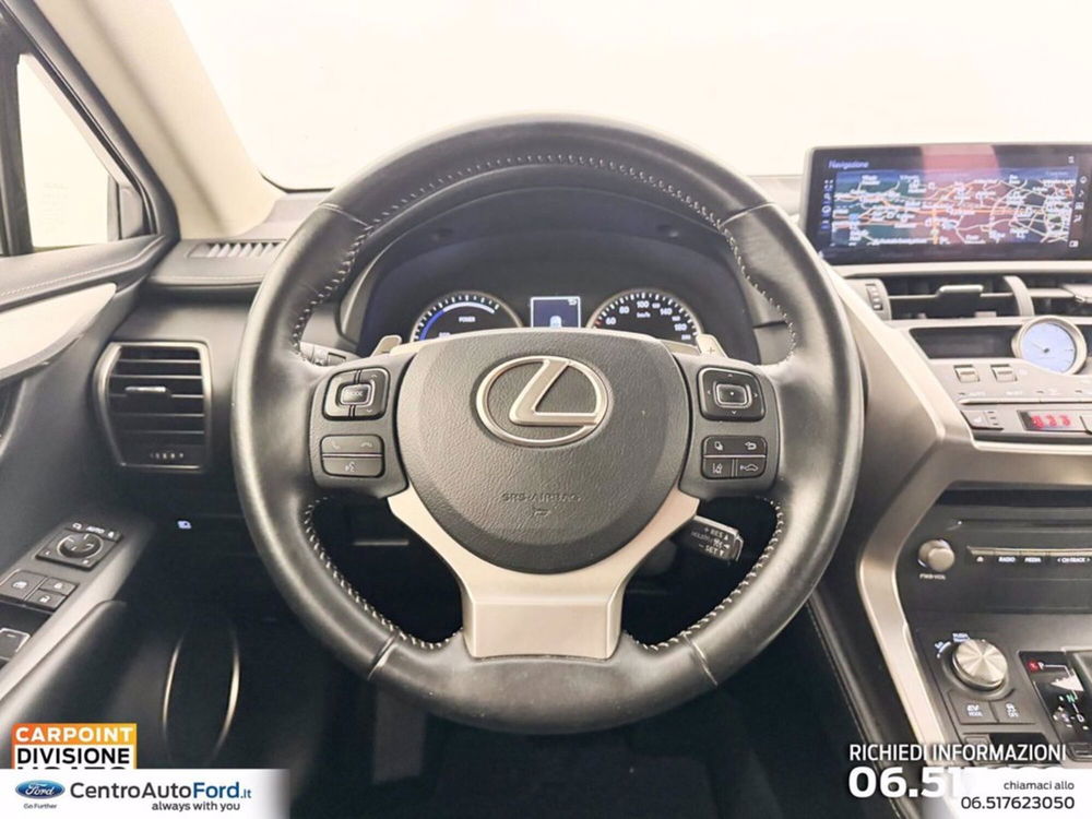 Lexus NX usata a Roma (18)