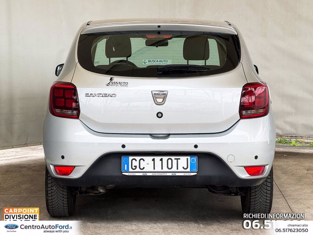 Dacia Sandero usata a Roma (4)