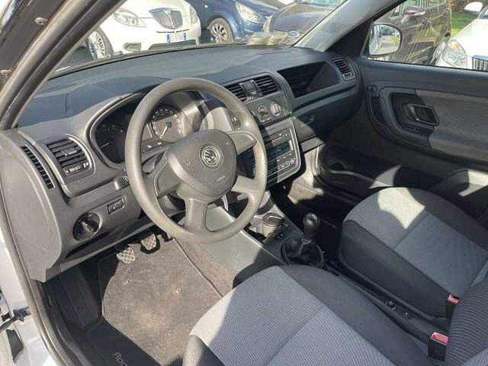 Skoda Roomster usata a Napoli (8)