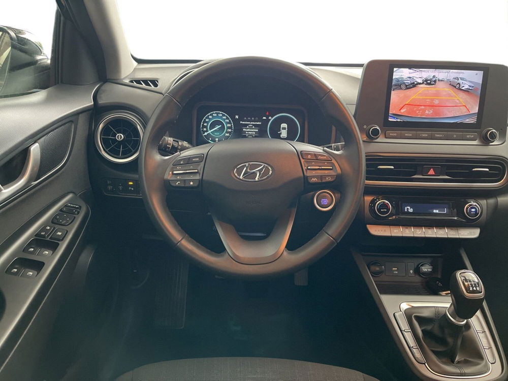 Hyundai Kona usata a Torino (12)