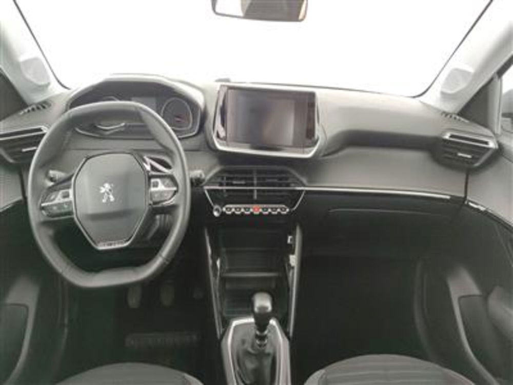 Peugeot 208 usata a Bari (14)