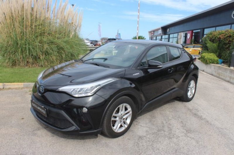 Toyota Toyota C-HR 1.8 Hybrid E-CVT Active  del 2020 usata a Roma