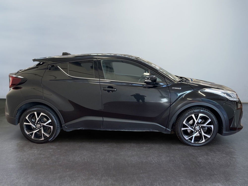 Toyota Toyota C-HR usata a Bologna (5)