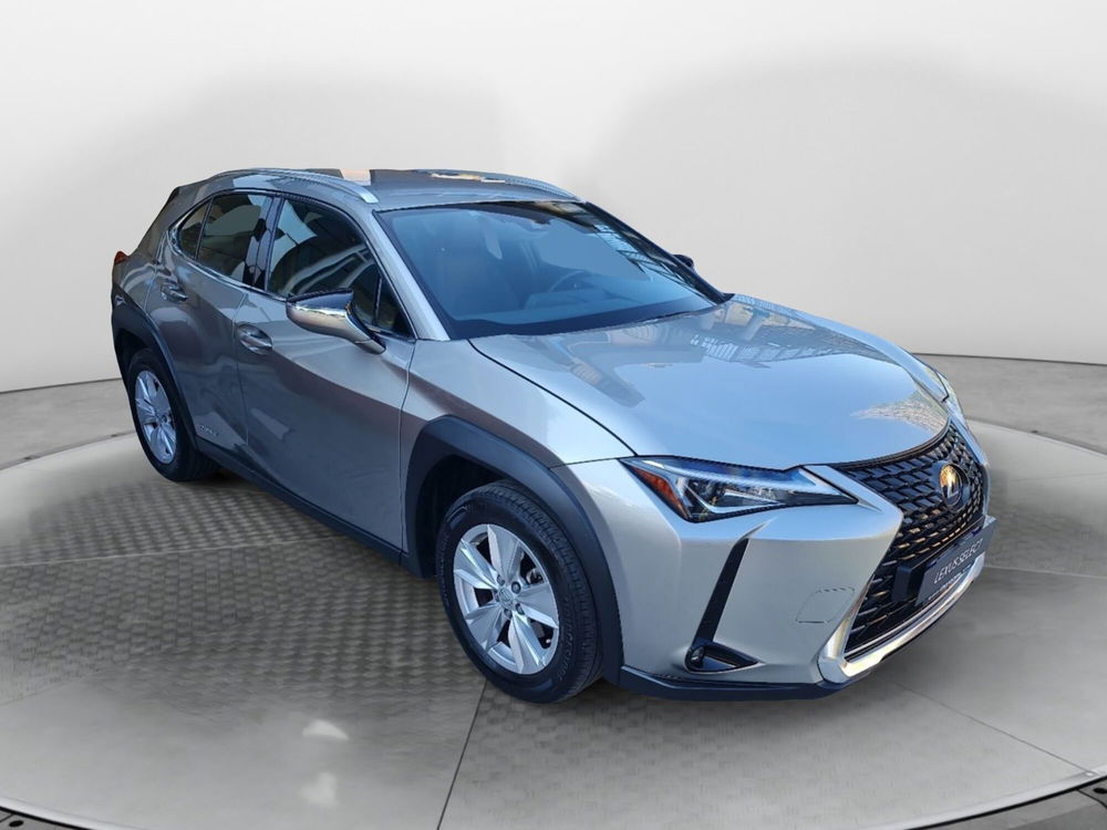 Lexus UX usata a Bologna (3)