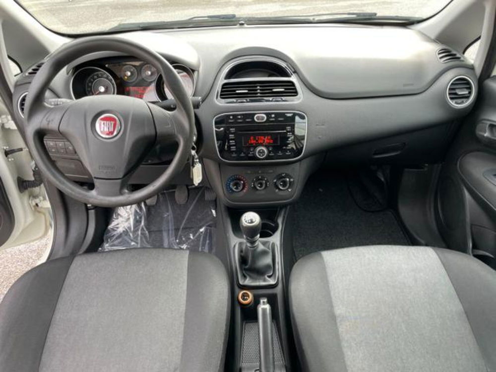 Fiat Punto usata a Pordenone (11)