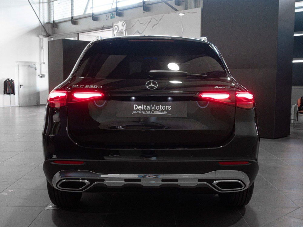 Mercedes-Benz GLC Coupé nuova a Ancona (7)