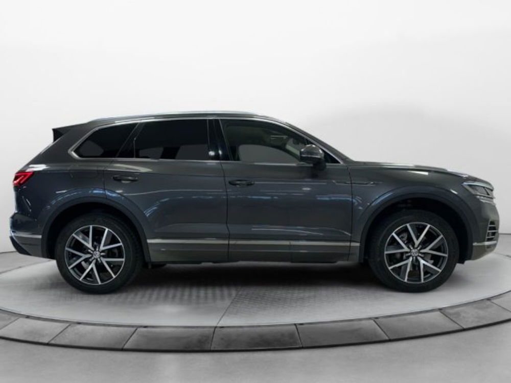 Volkswagen Touareg usata a Modena (4)