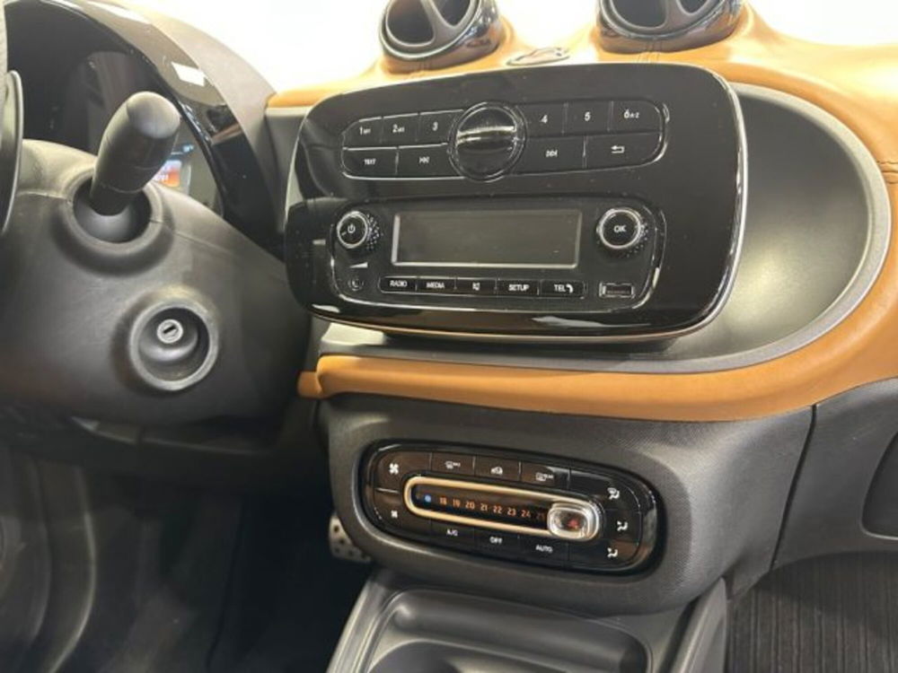 smart Fortwo Cabrio usata a Modena (8)