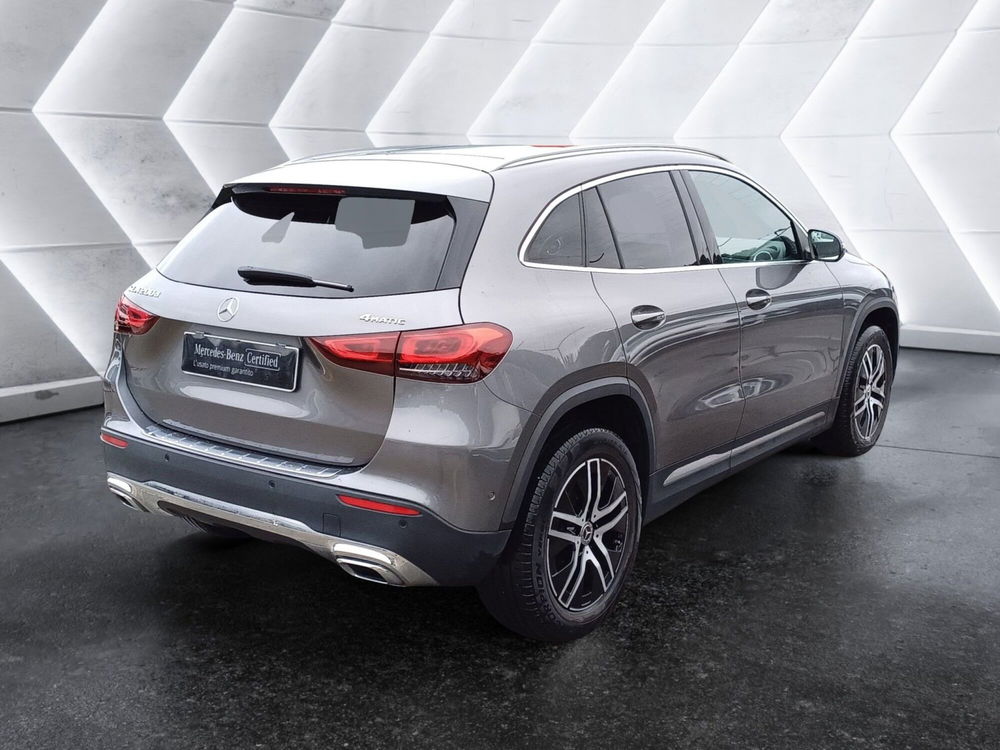 Mercedes-Benz GLA SUV usata a Genova (4)