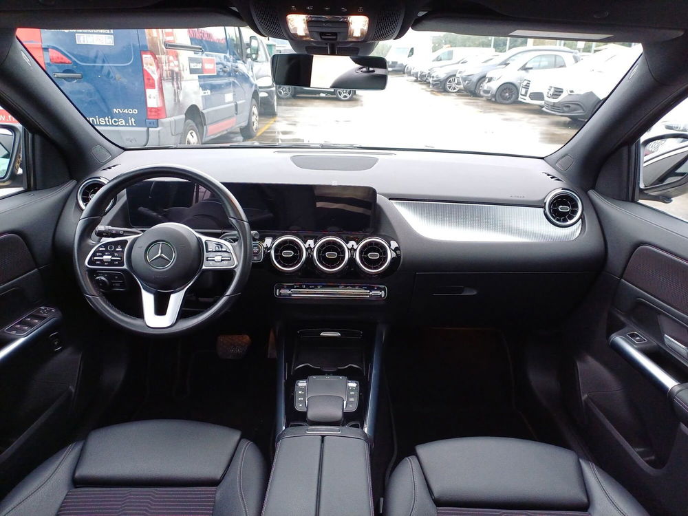 Mercedes-Benz GLA SUV usata a Genova (9)