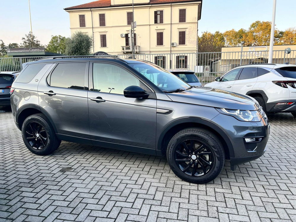 Land Rover Discovery Sport usata a Milano (5)