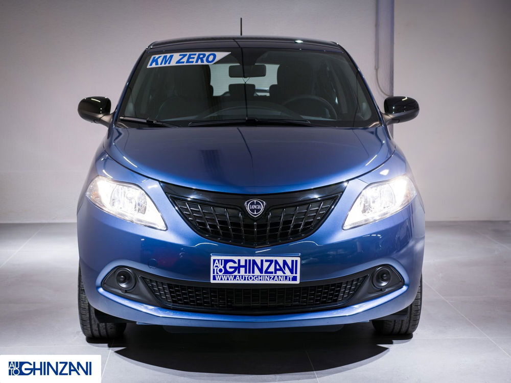 Lancia Ypsilon nuova a Bergamo (3)