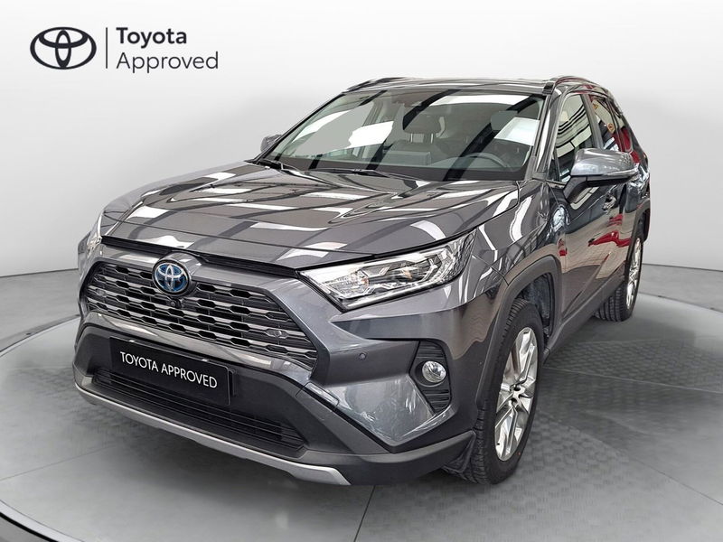 Toyota Rav4 HV (218CV) E-CVT 2WD Lounge  del 2021 usata a Genzano di Roma