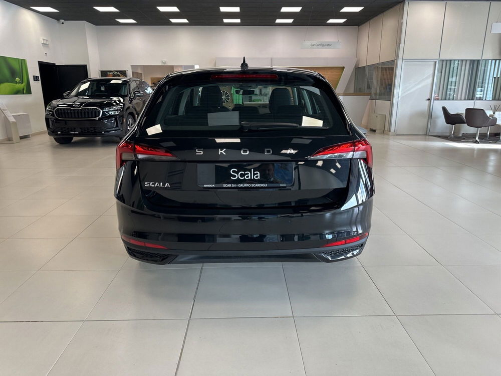 Skoda Scala nuova a Livorno (4)